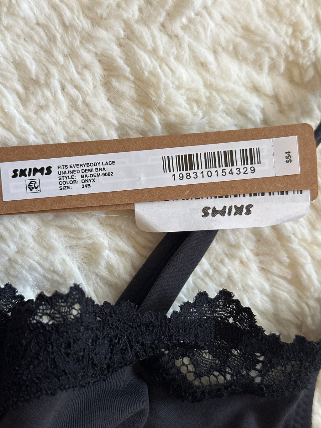 SKIMS Fits Everybody Lace Demi Bra